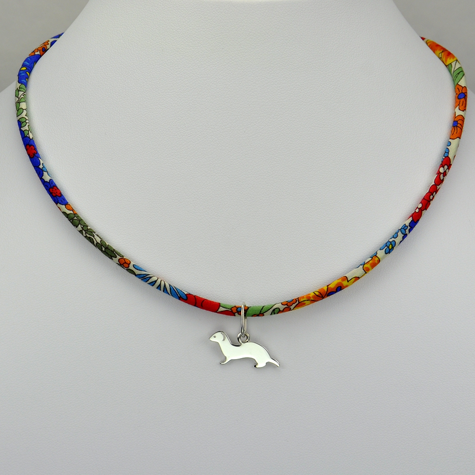 Belette sur collier Liberty 