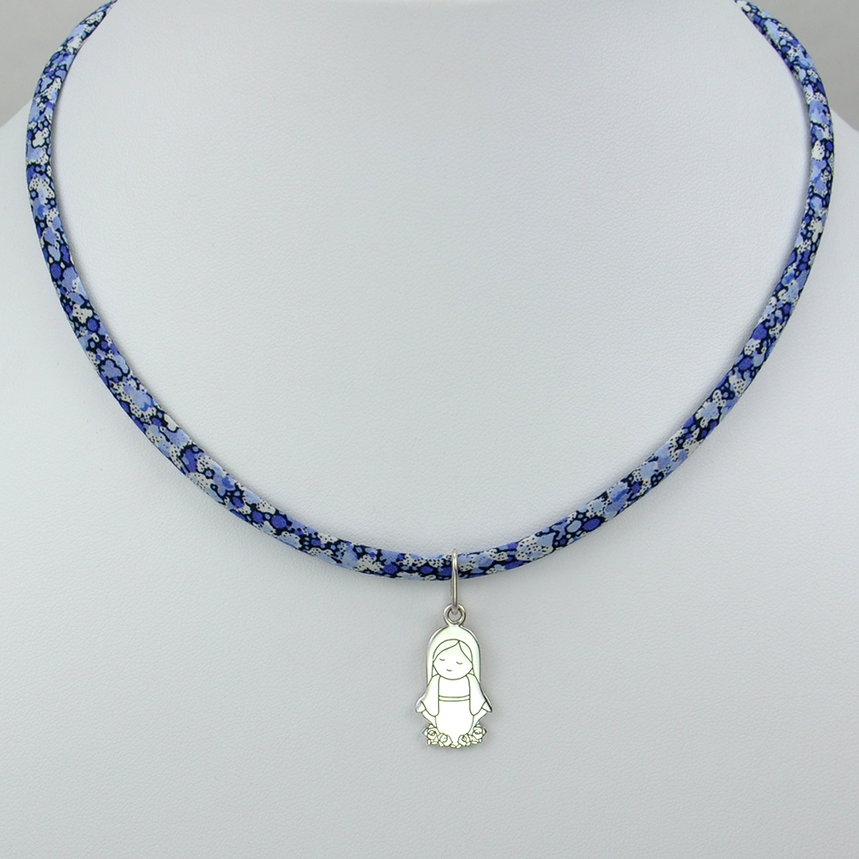 Vierge Marie sur collier Liberty 