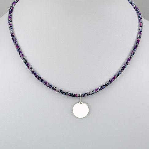 Médaillon sur collier Liberty 