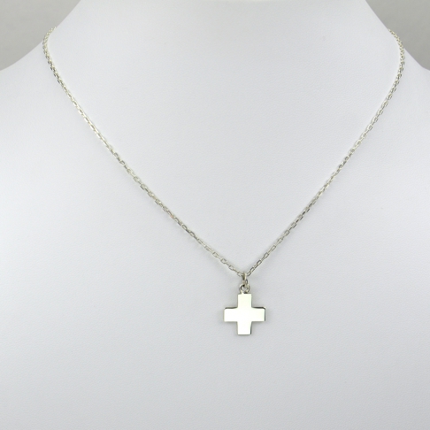 Croix sur chaîne argent 