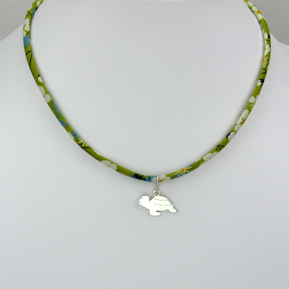Tortue sur collier Liberty 