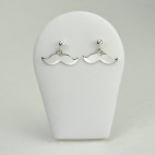 Moustaches en boucles d'oreilles 