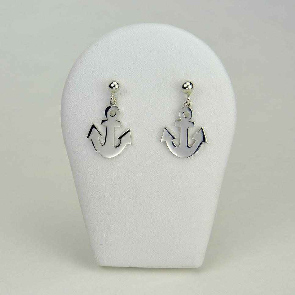 Ancres en boucles d'oreilles 