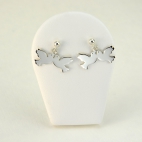 Colombes en boucles d'oreilles 