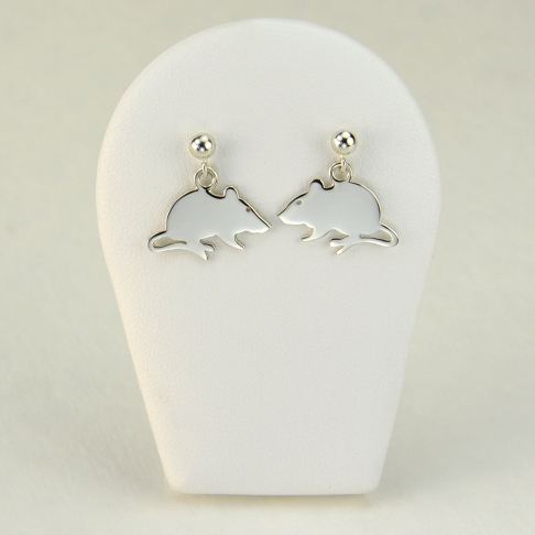 Souris en boucles d'oreilles 
