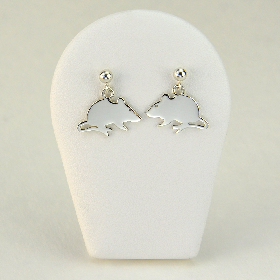 Souris en boucles d'oreilles 