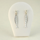 Sardines en boucles d'oreilles 