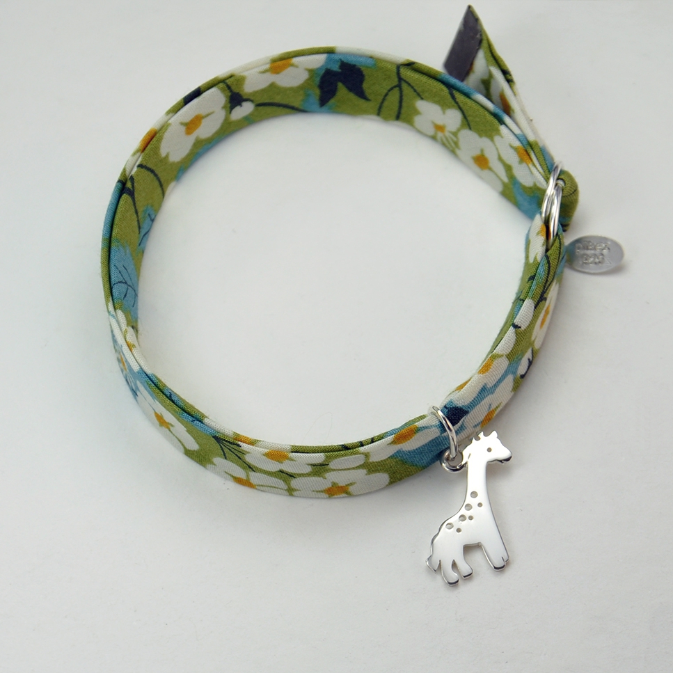 Girafe sur bracelet Liberty 