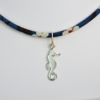 Pendentif Hippocampe sur collier Liberty 