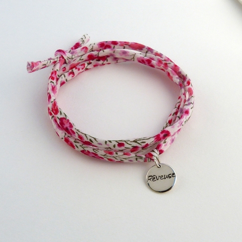 Pastille "Rêveuse" sur cordon Liberty