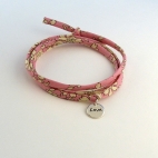 Pastille "Love" sur cordon Liberty