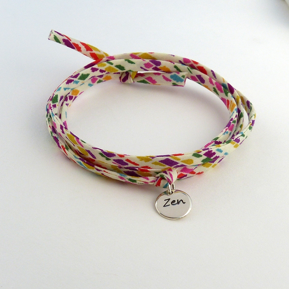 Pastille "Zen" sur cordon Liberty