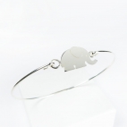 Eléphant sur bracelet jonc fin 