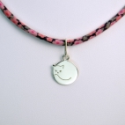 Chat rond sur collier Liberty 