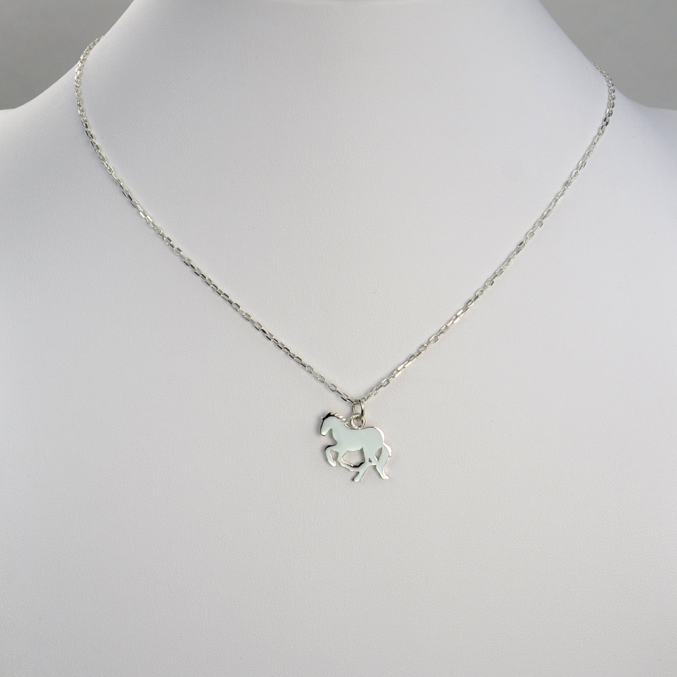 Cheval sur chaîne argent 
