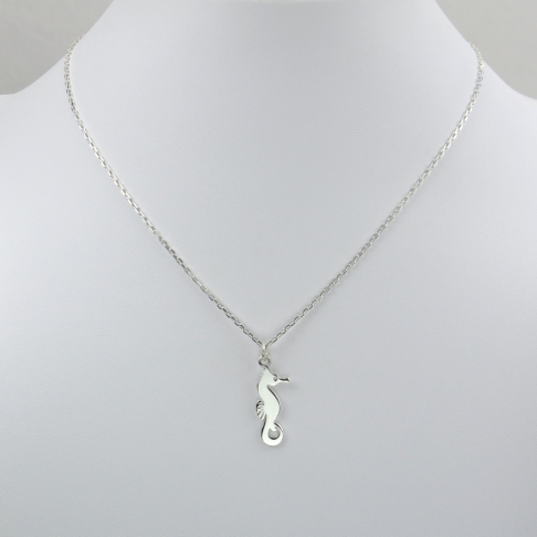 Charms Hippocampe sur chaîne argent 