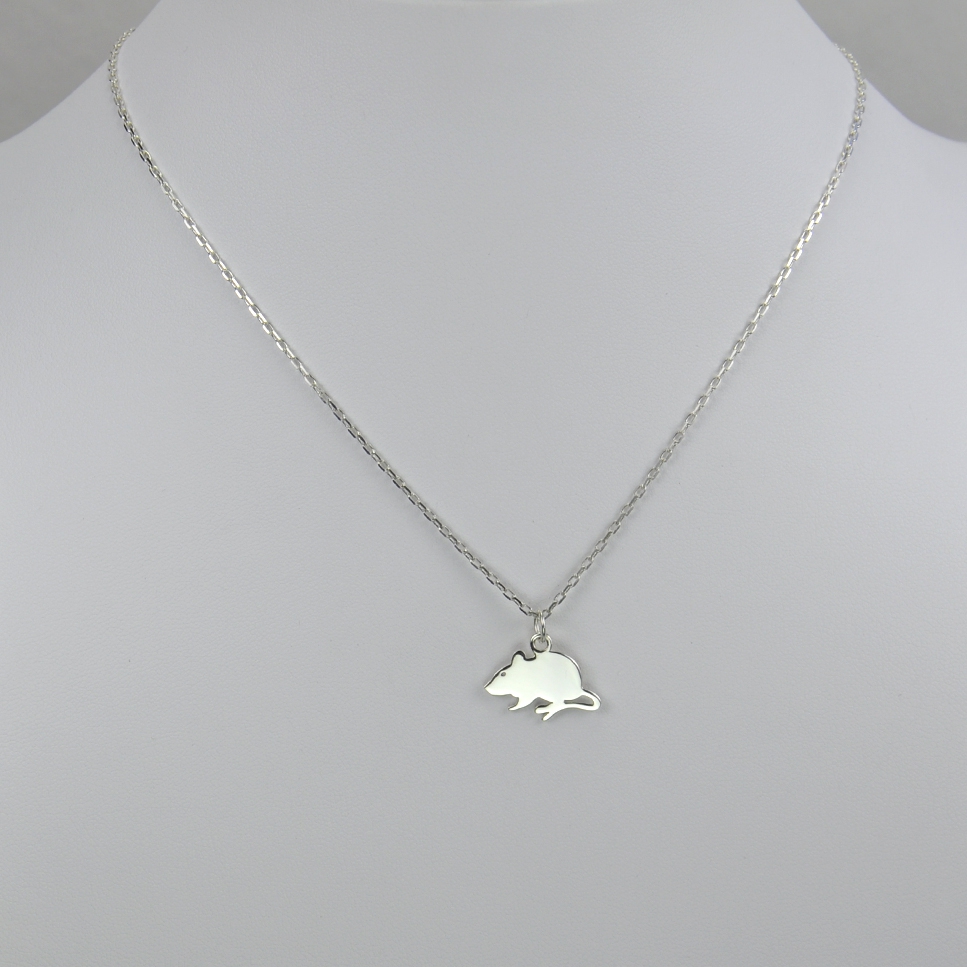 Souris sur chaîne argent 