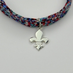 Fleur de lys sur bracelet Liberty 